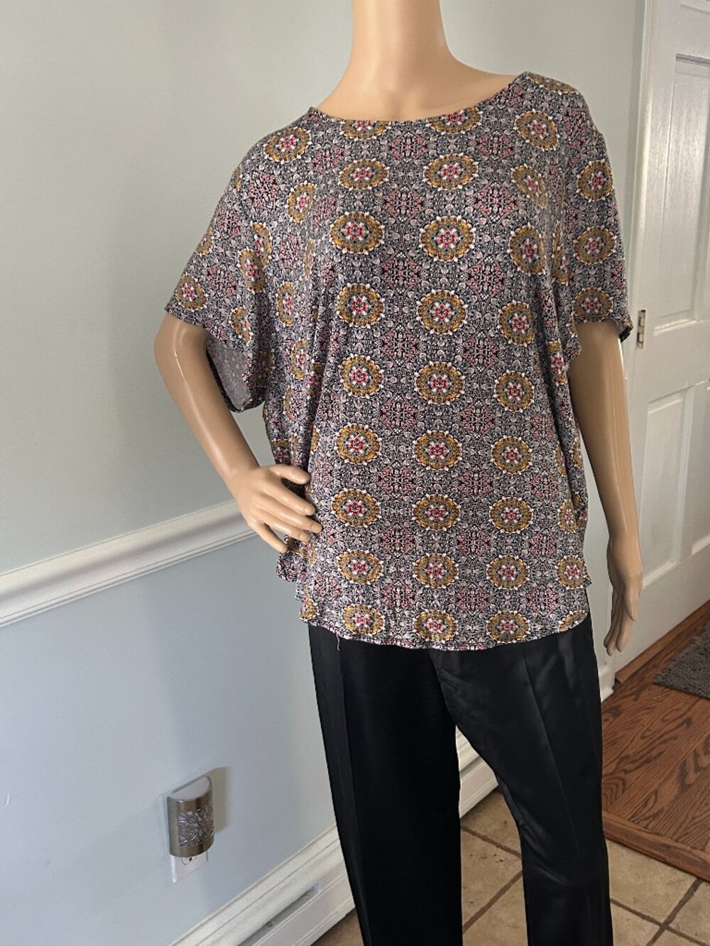 Philosophy Woman Rayon/Spandex Swing Top 3X